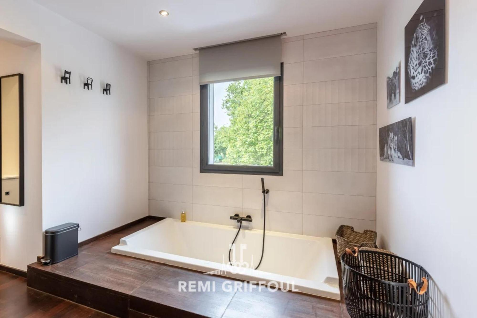 The Cosmopolitan Architect Design Home With Rooftop Jacuzzi 8 Guests Honfleur Exteriér fotografie